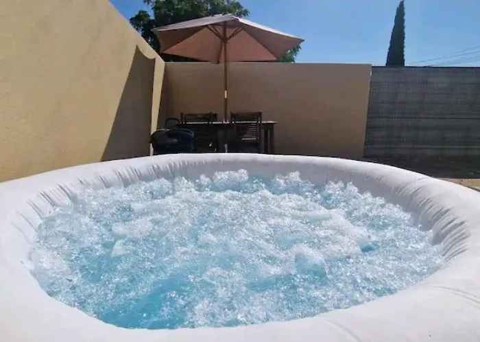Cosy House Jacuzzi